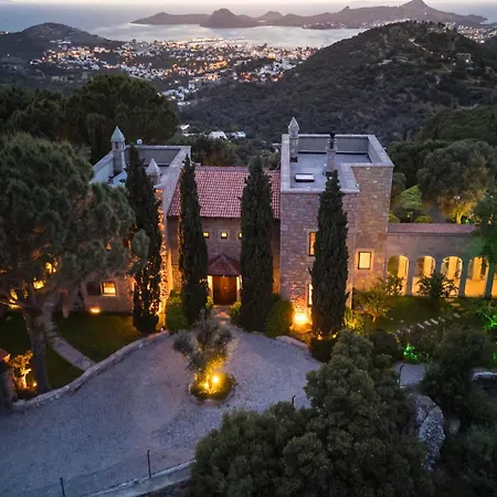 Ultra Luxury Hill Mansion, Yalikavak